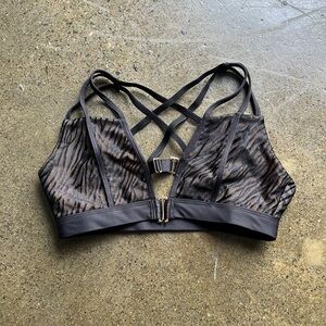 Pole wear ZANDA BRA Tatiana active